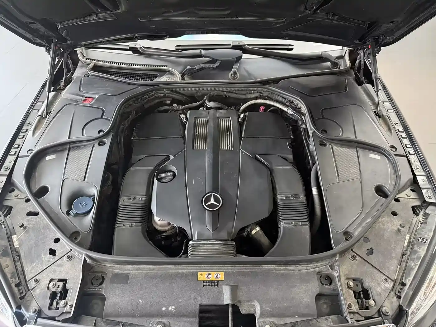 Mercedes-Benz Maybach S-Class 2017 2016 S 400 4MATIC