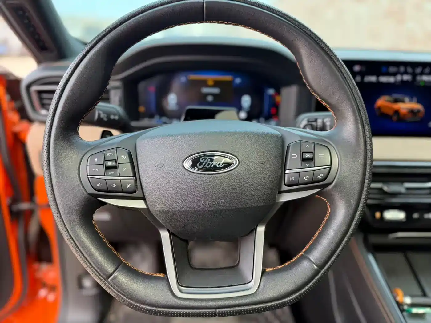 FORD EXPLORER