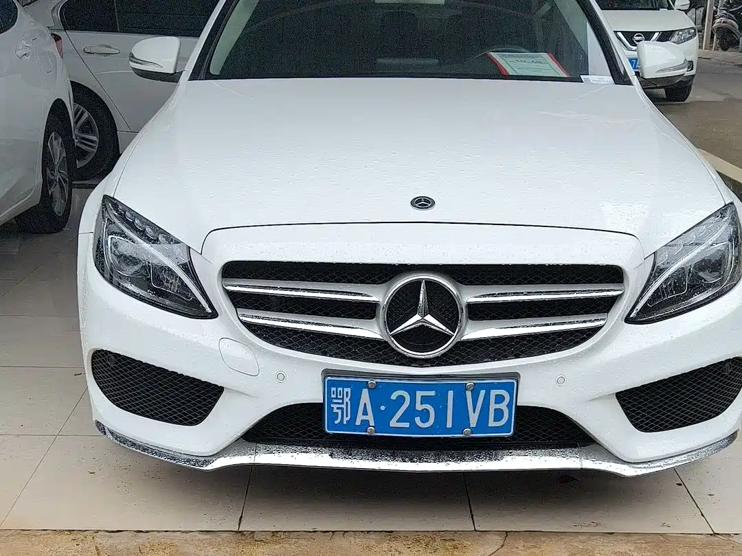 Mercedes-Benz C-Class 2018 C 180 L Fashion Sport Edition фото 2