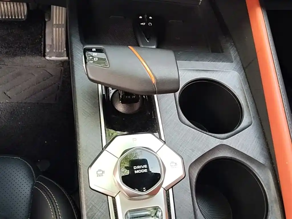 CHANGAN UNI-V
