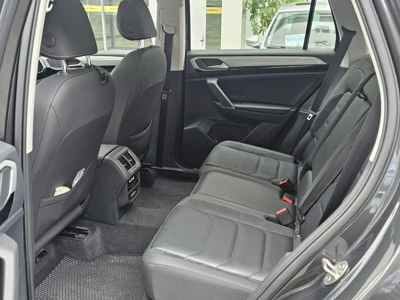 Volkswagen Tayron 2020 330TSI 2WD Luxury Smart Edition фото 7