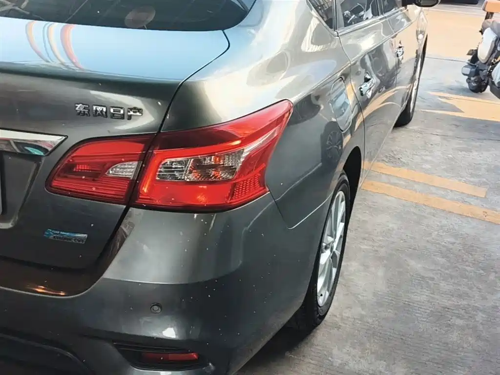 صورة 8 - Nissan Sylphy