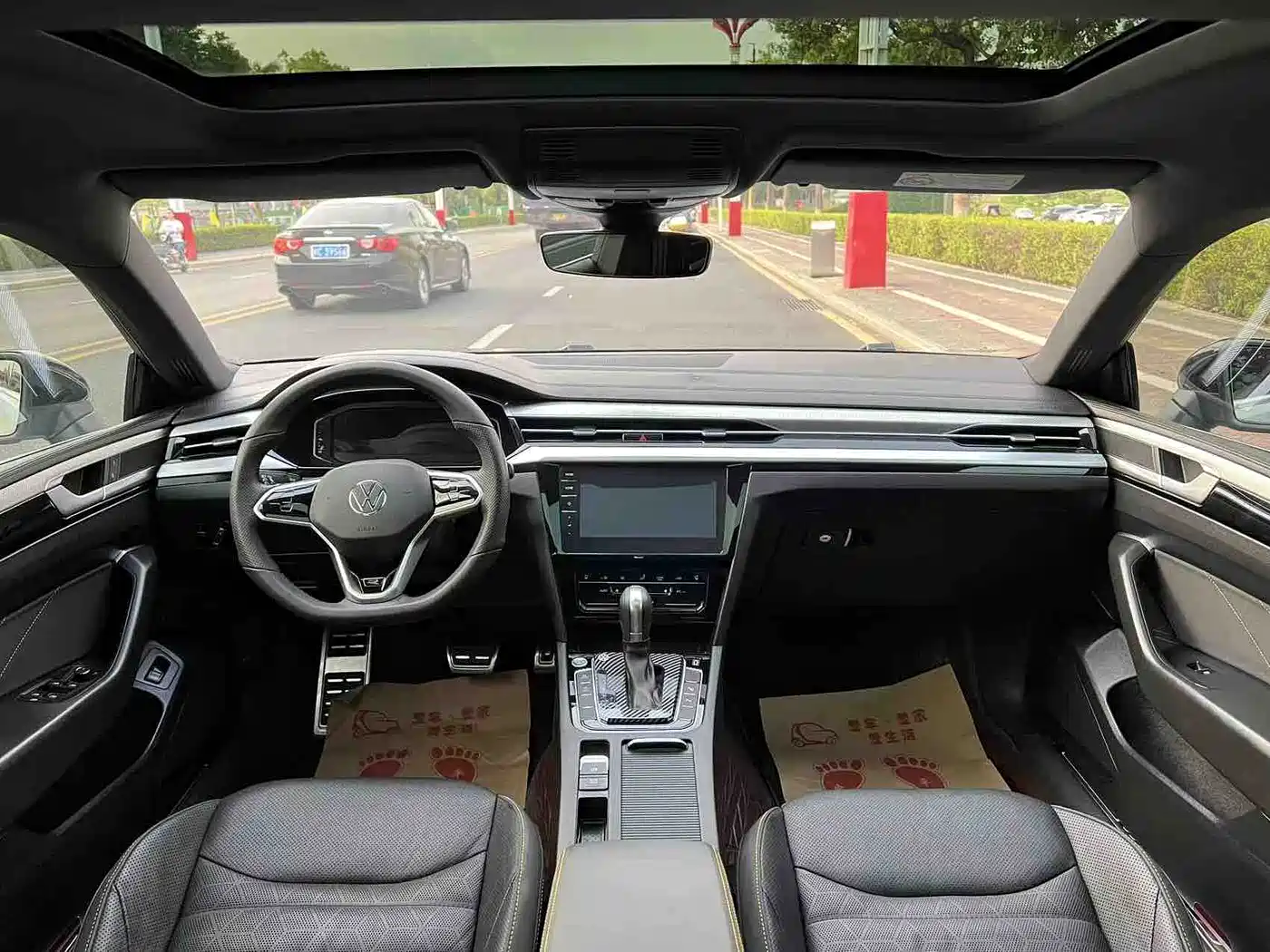 Volkswagen FAW-Volkswagen CC 2021 380TSI Eye-catching Edition фото 12