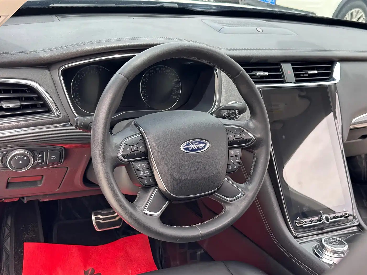 Ford Taurus 2021 2019 EcoBoost 245 Premium Edition