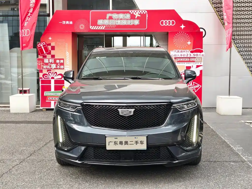 Cadillac XT6 2025 2.0T 6-Seater AWD Executive Black Label Edition фото 6