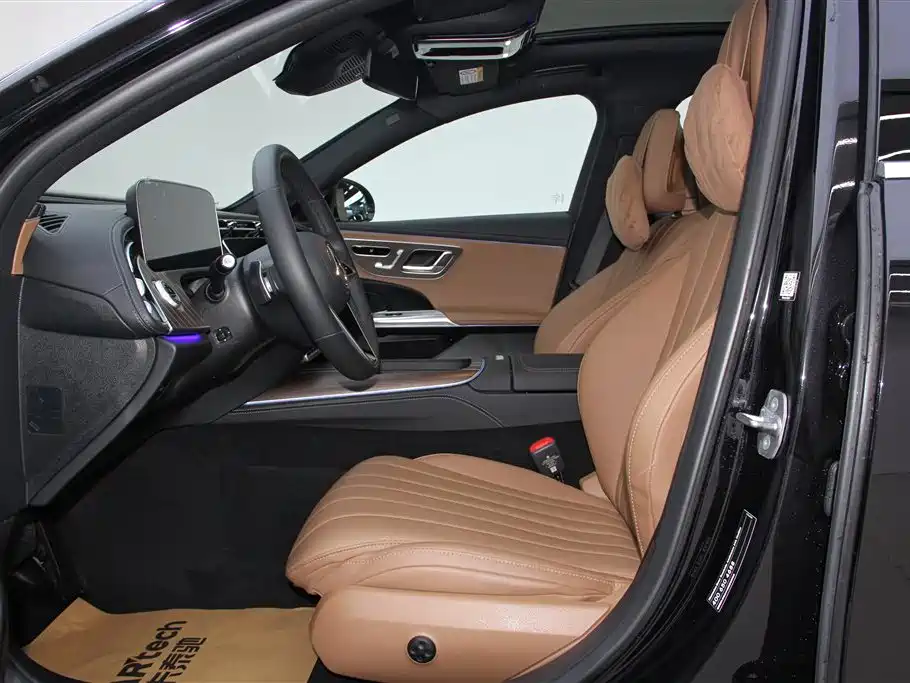 Mercedes-Benz E-Class 2025 E 300 L Fashion фото 18