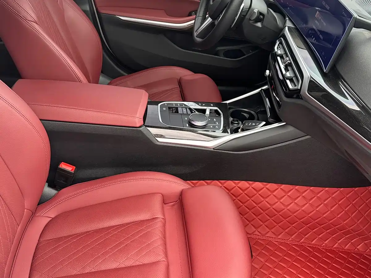BMW 3 Series 2024 325Li M Sport Package фото 3