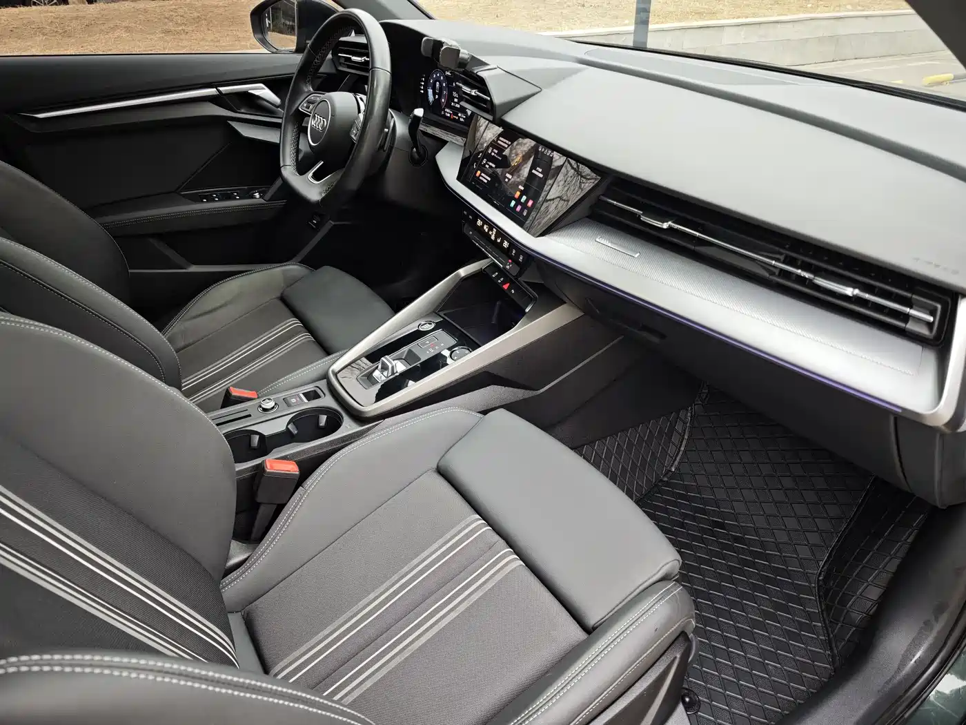 Audi A3 2024 Model A3L Limousine 35 TFSI Fashion Sport фото 10