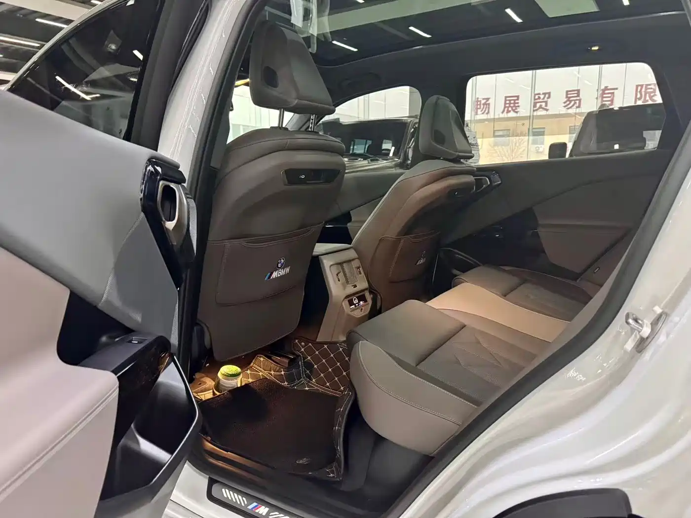 BMW X3 2025 xDrive30L Leading Model M Sport Black Package фото 5