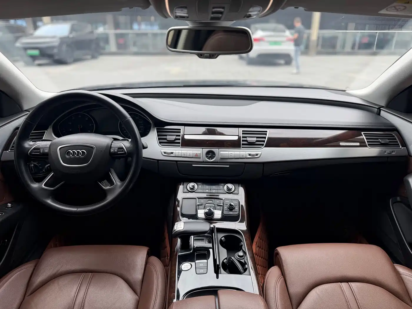 Audi A8 2016 A8L 45 TFSI quattro Comfort фото 12