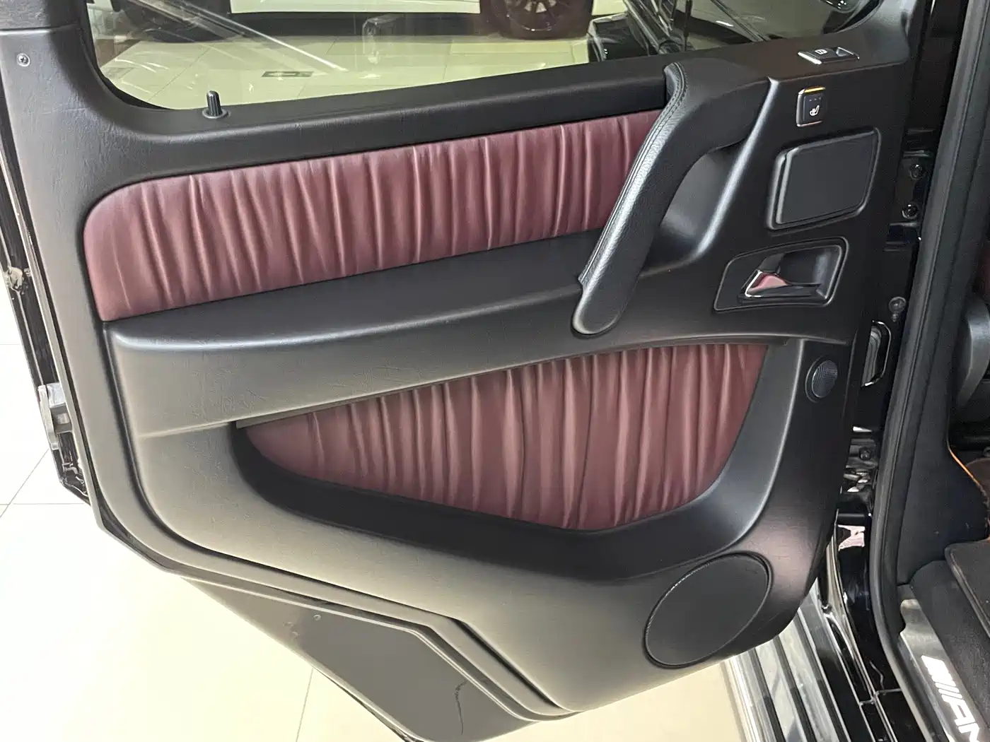Mercedes-Benz G-Class AMG 2016 AMG G 63 фото 9