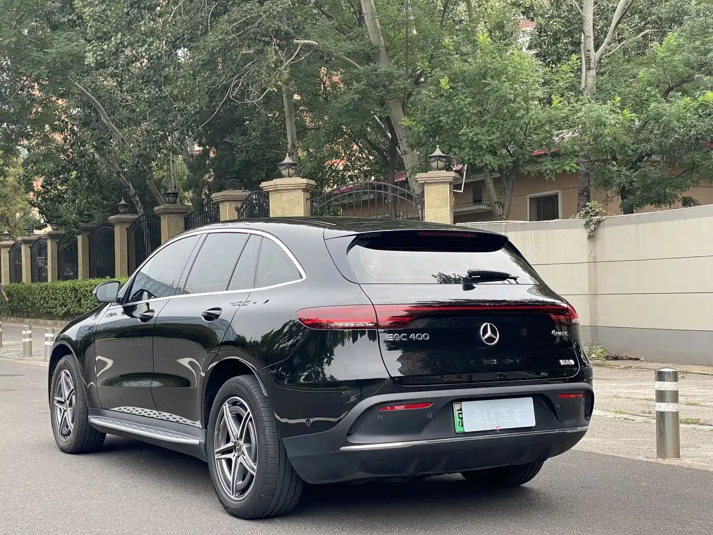 Mercedes-Benz EQC 2022 2022 EQC 400 4MATIC