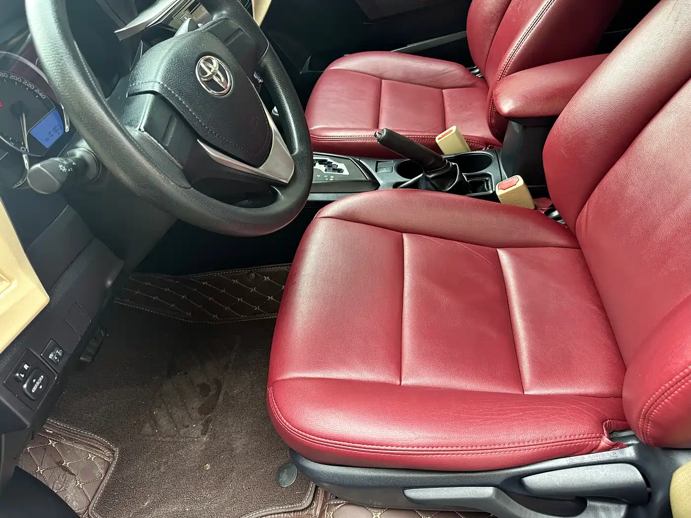 Toyota Levin 2016 1.6E CVT Pioneer Edition фото 5