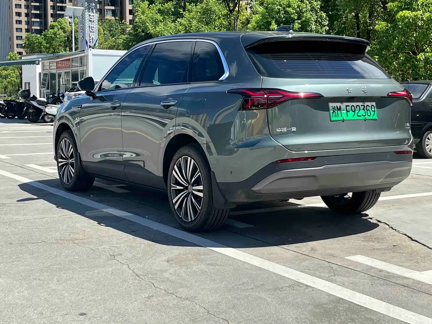 Hongqi HS6 PHEV 2026 2026 Model 220 Intelligent Hybrid Edition