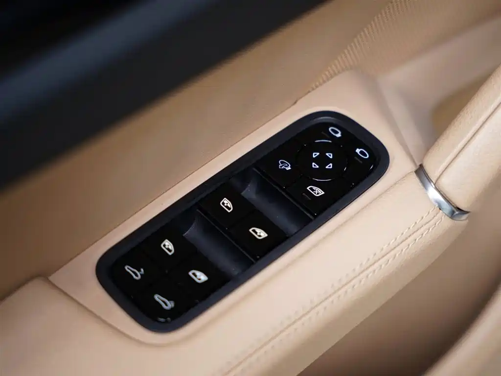 Porsche Cayenne 2019 Cayenne 3.0T фото 33