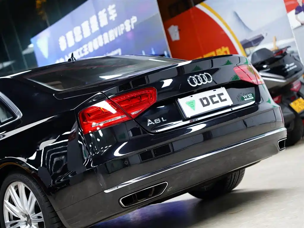 Audi A8 2013 A8L 6.3 FSI W12 quattro Flagship фото 2
