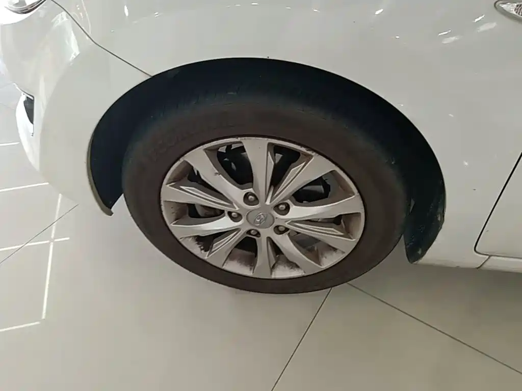 Hyundai Langdong 2017 2016 1.6L Automatic Smart Edition