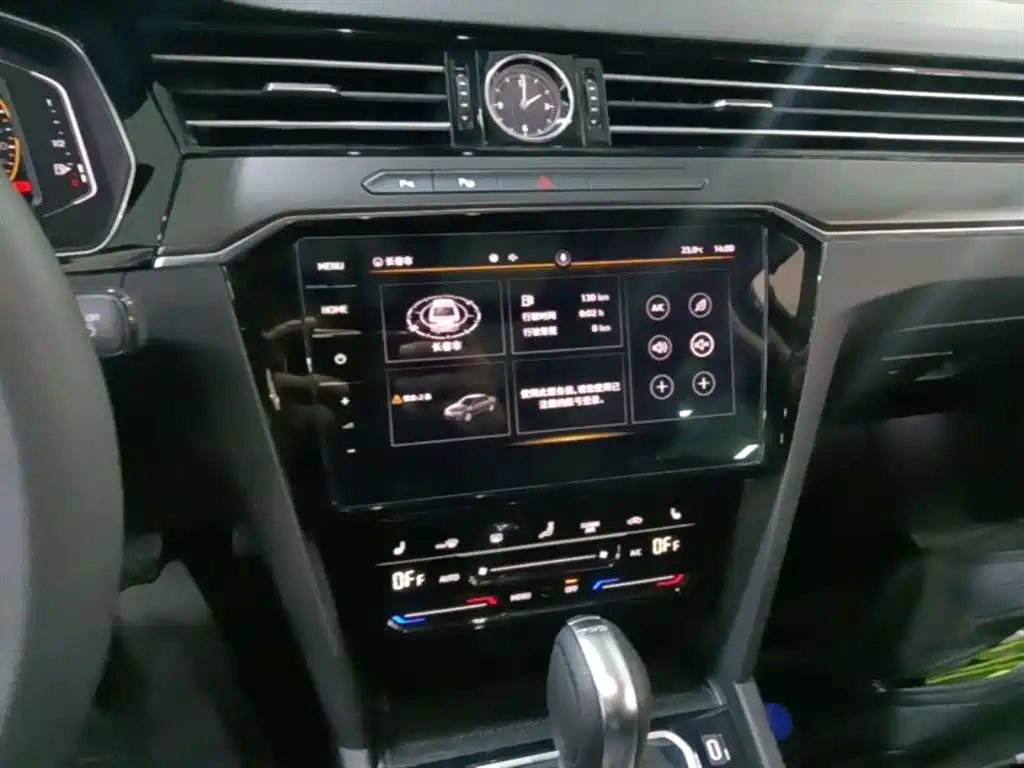 Volkswagen Magotan 2020 380TSI DSG Luxury фото 9