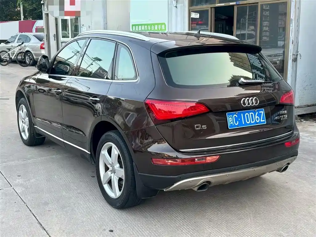 Audi Q5 2016 40 TFSI Comfort Model фото 6