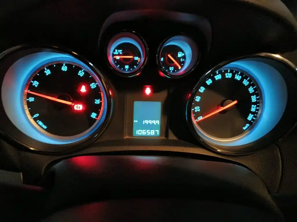 Фото 4 - Buick Encore