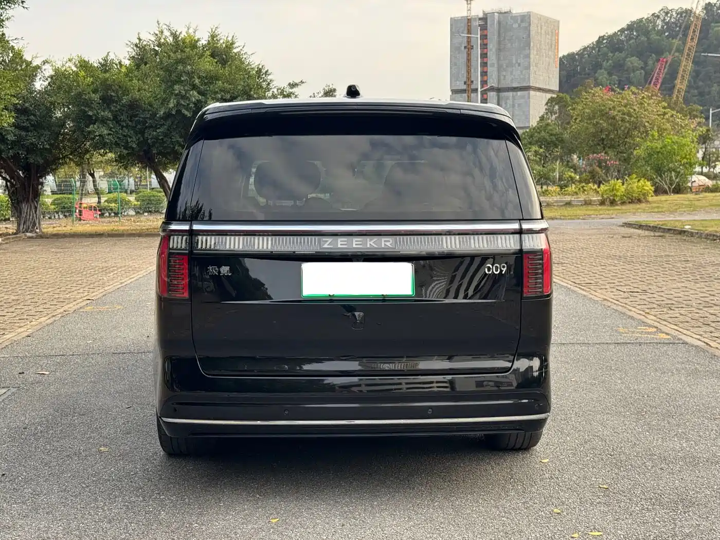 ZEEKR EXTREME KRYPTON 009