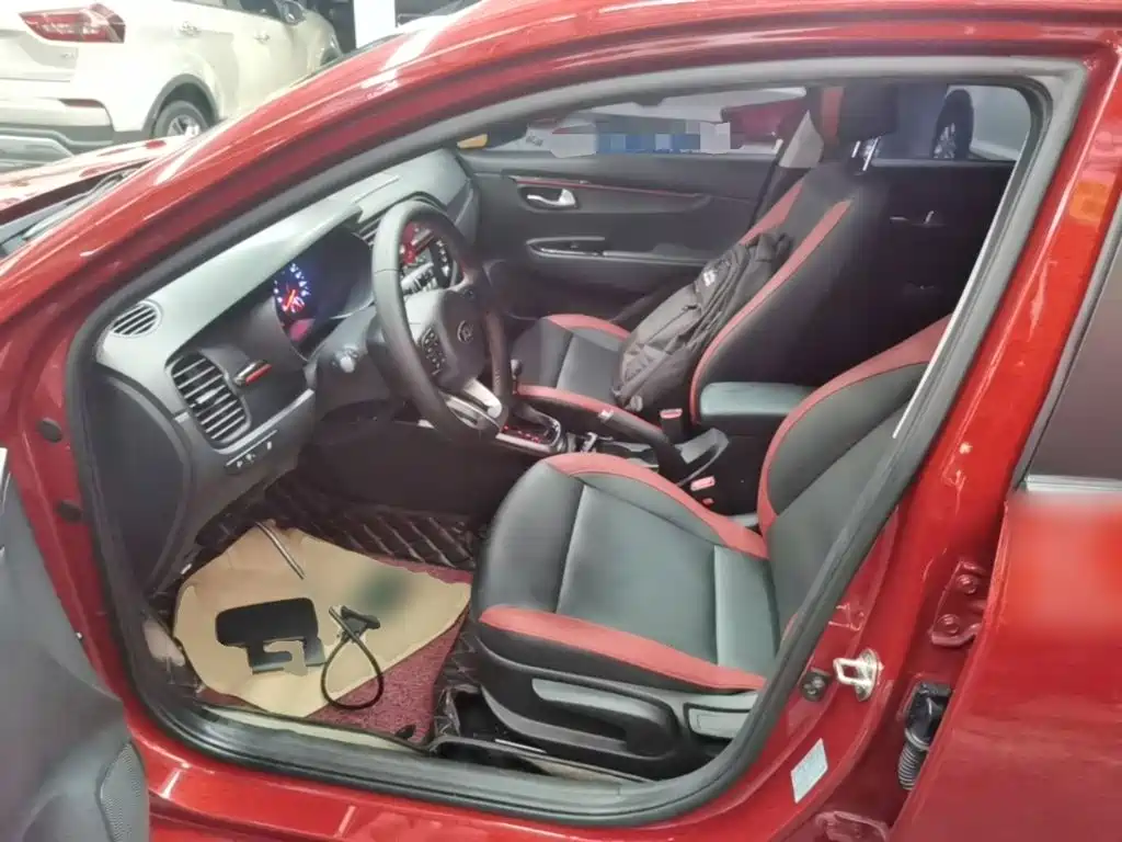 Kia KX CROSS 2019 2019 1.6L Automatic Smart Sunroof Edition China VI