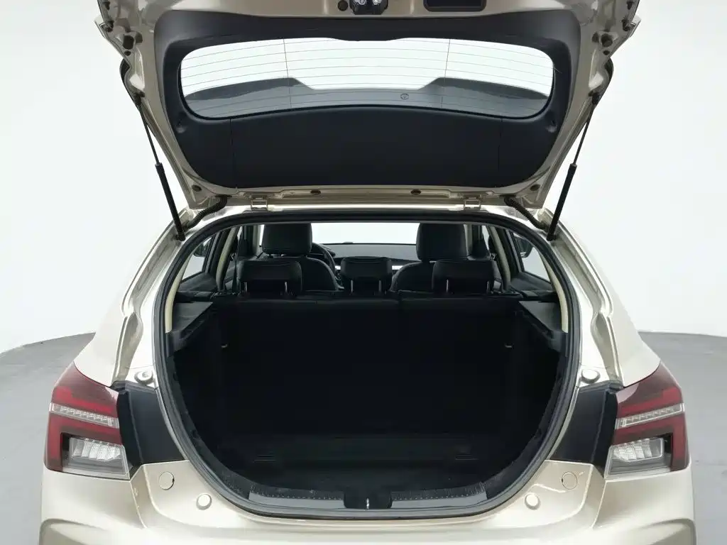 Geely Vision S1 2018 2018 1.5L Manual Sharp Enjoy