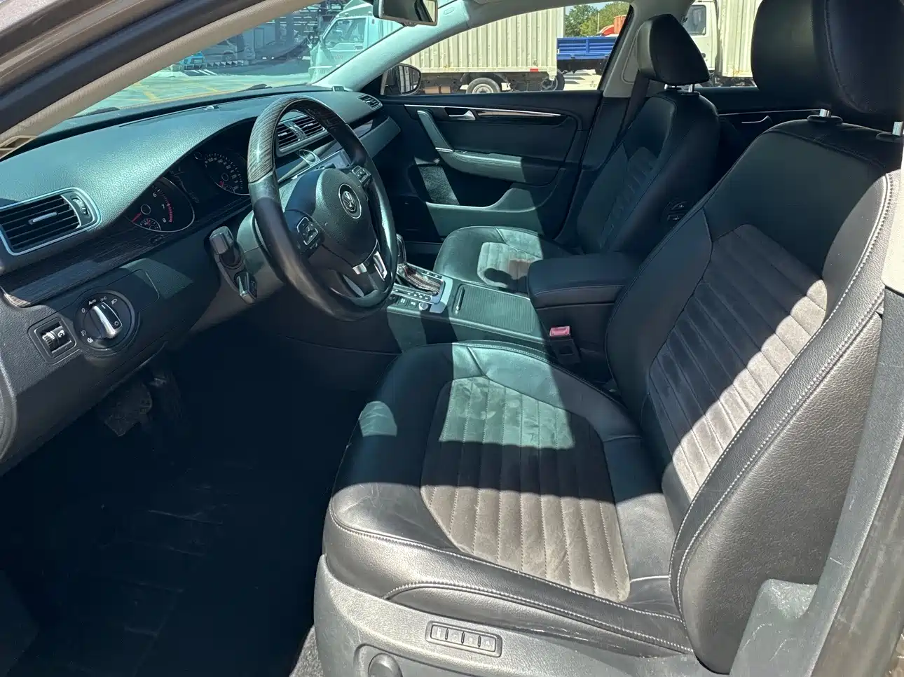 Volkswagen Magotan 2013 2.0TSI Premium фото 9