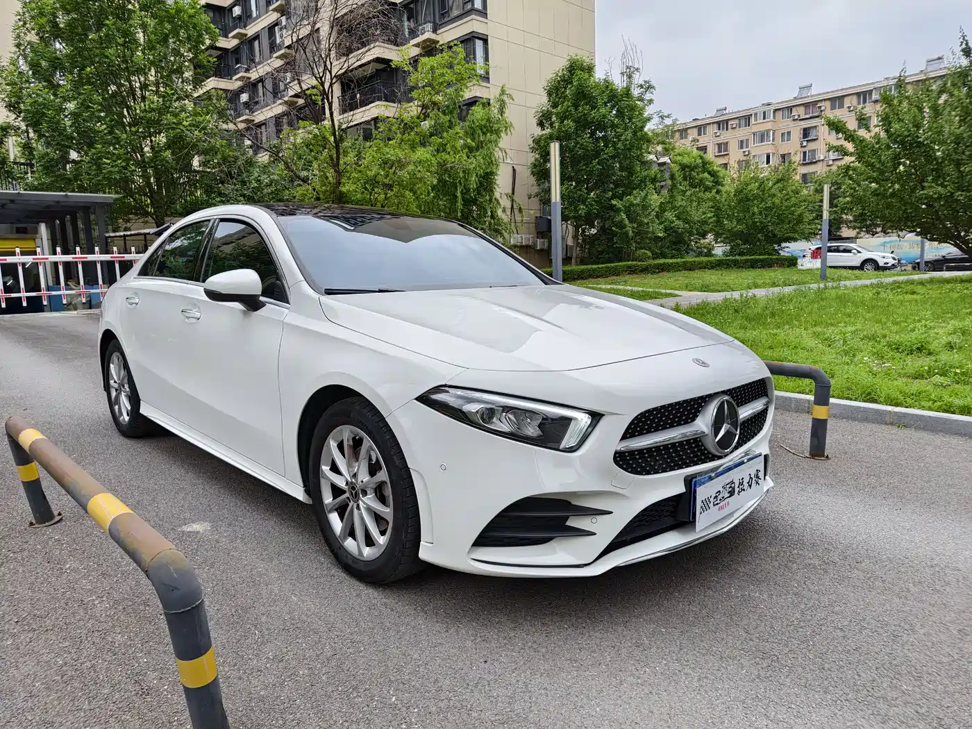 Mercedes-Benz A-Class 2022 Facelift II A 200 L Sport Sedan Fashion фото 3