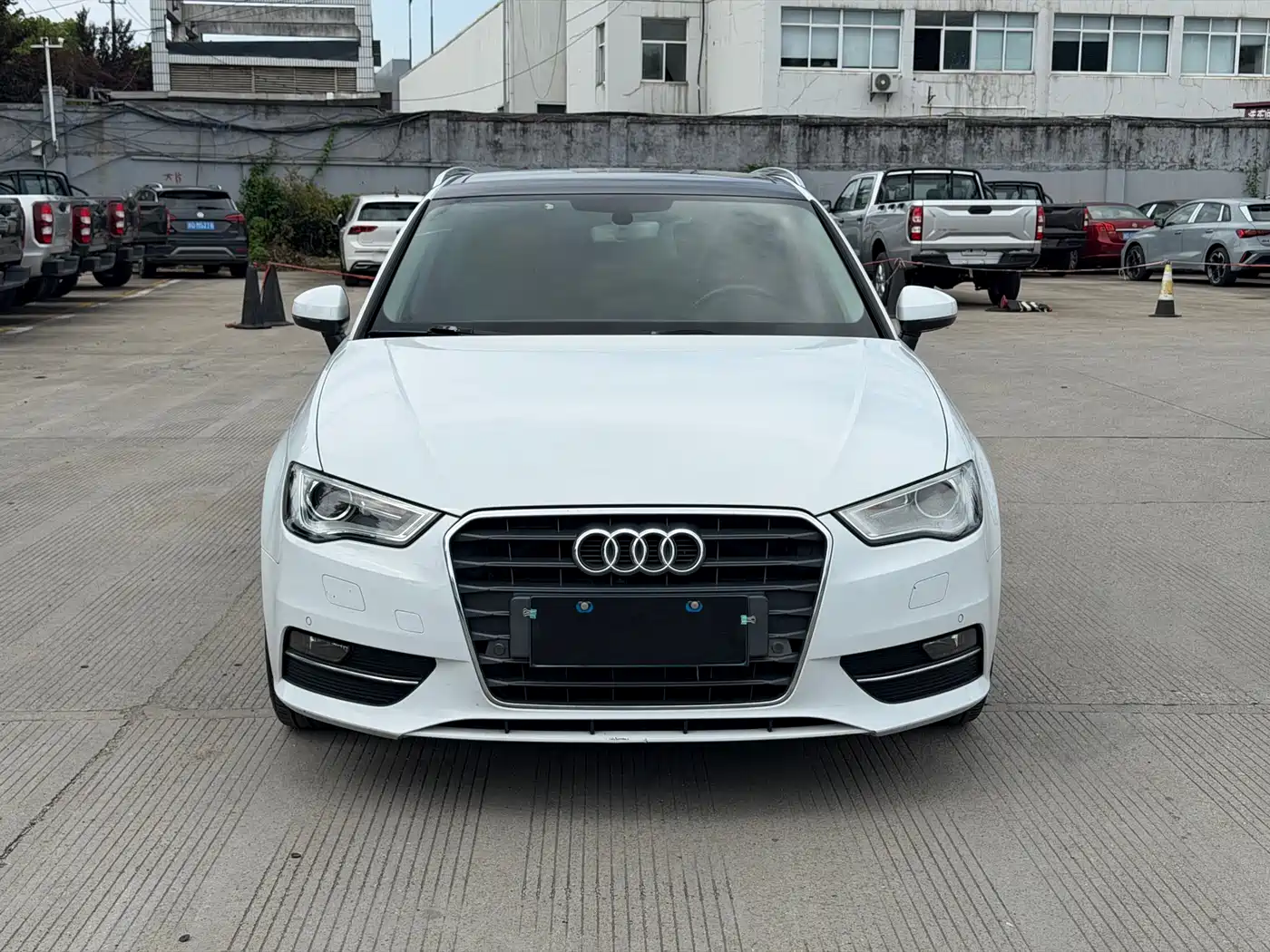 Audi A3 2016 Sportback 35 TFSI Style фото 2