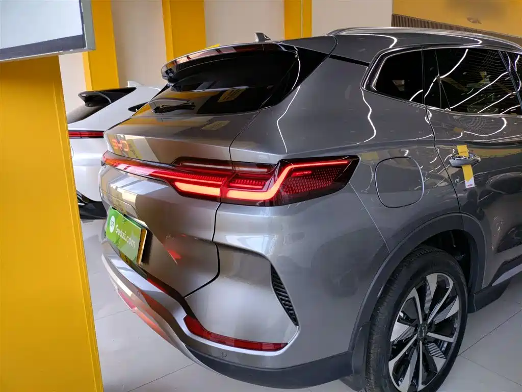 BYD Song PLUS PHEV 2025 DM-i 112KM Premium фото 4
