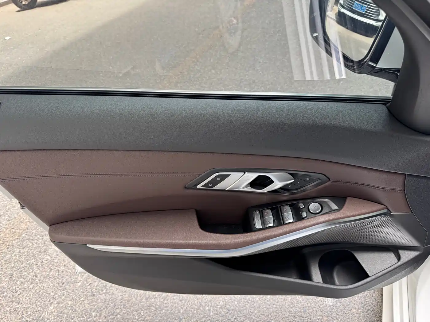 BMW 3 Series 2023 320Li M Sport Package фото 13