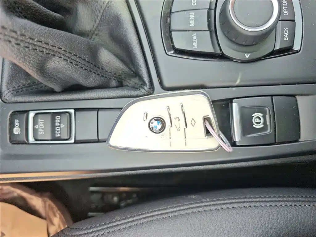 BMW X1 2019 sDrive18Li Fashion Model фото 9