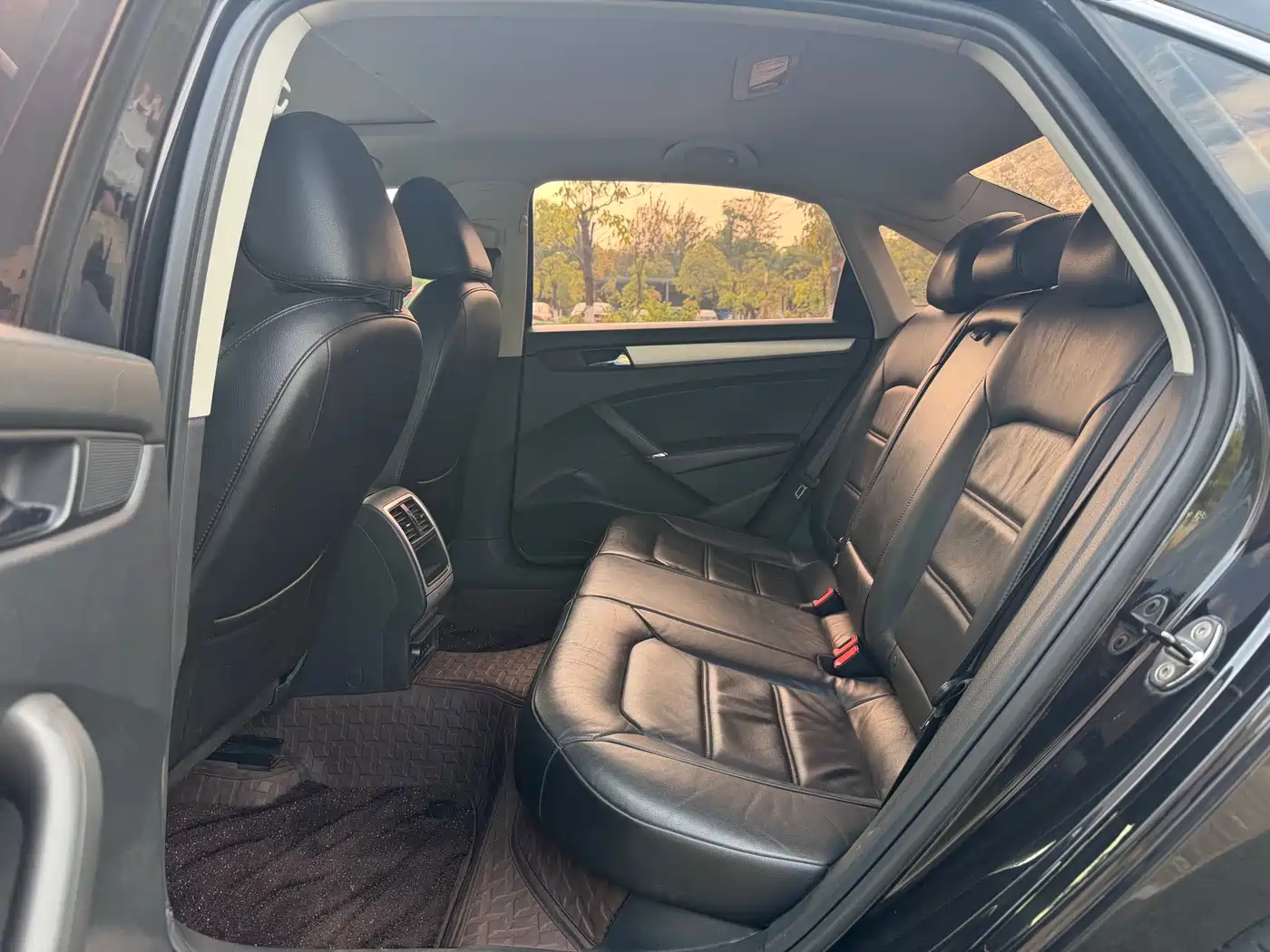 Volkswagen Passat 2013 1.8TSI DSG Zunrong фото 10