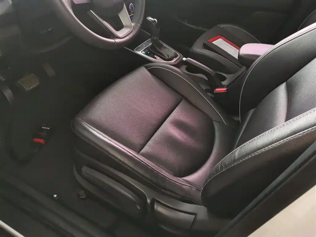 Hyundai Beijing Hyundai ix25 2015 1.6L Automatic 2WD Smart GLS фото 11
