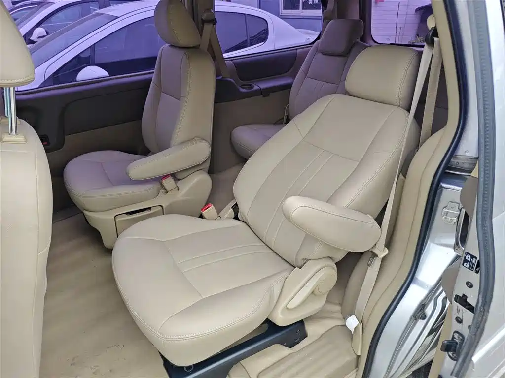 Buick GL8 2014 2.4L Classic Edition фото 17