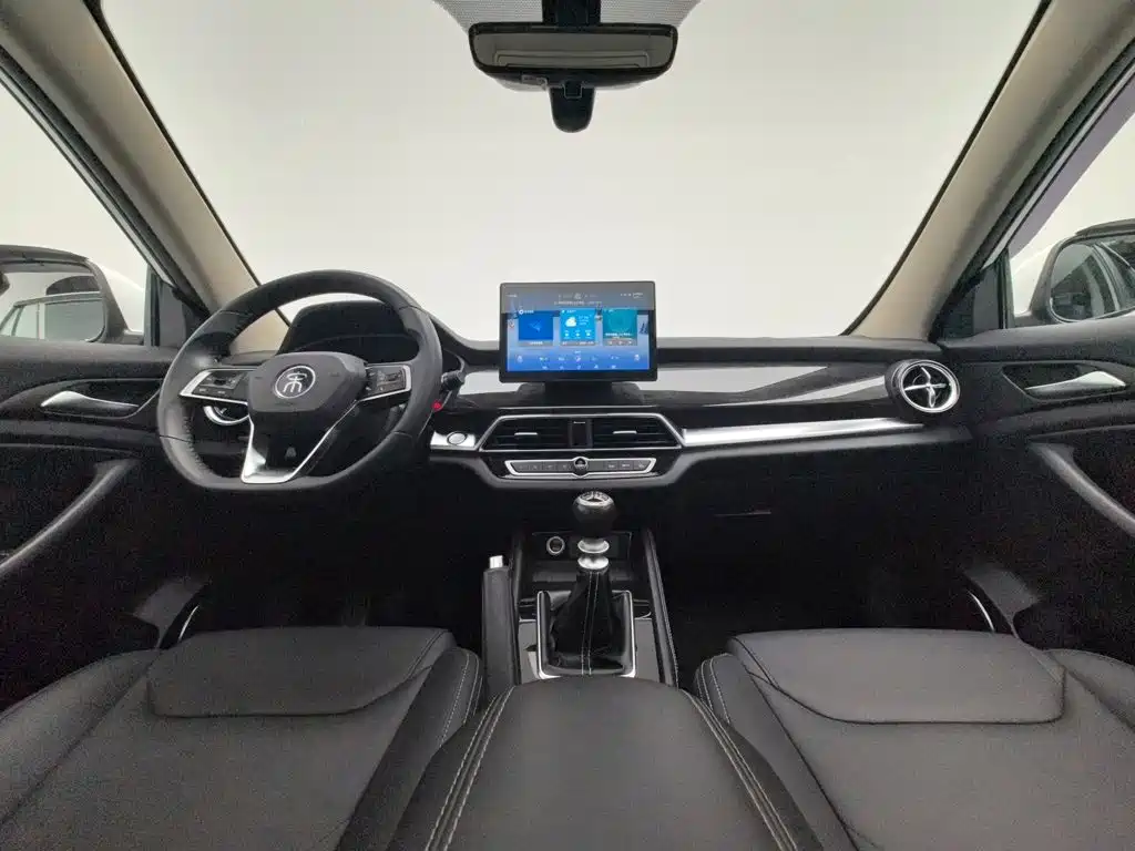 BYD Song 2021 2021 Classic Edition 1.5T Manual Luxury