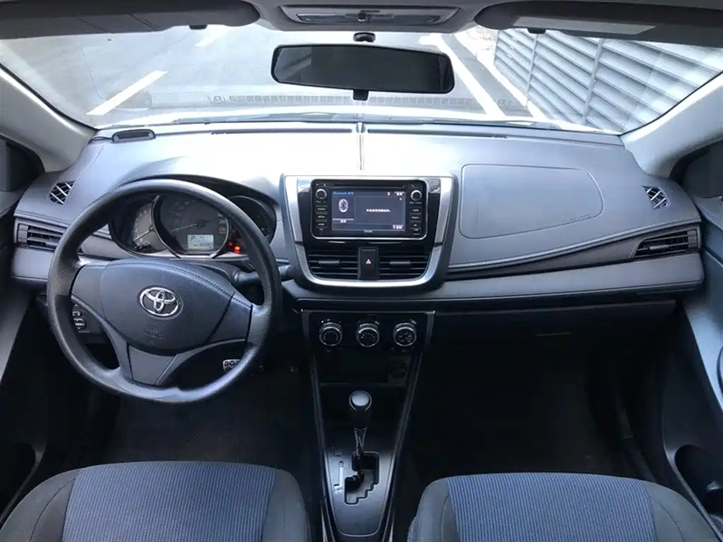 Toyota YARiS L Zhi Xuan 2016 Facelift 1.5E CVT Charming Edition фото 6