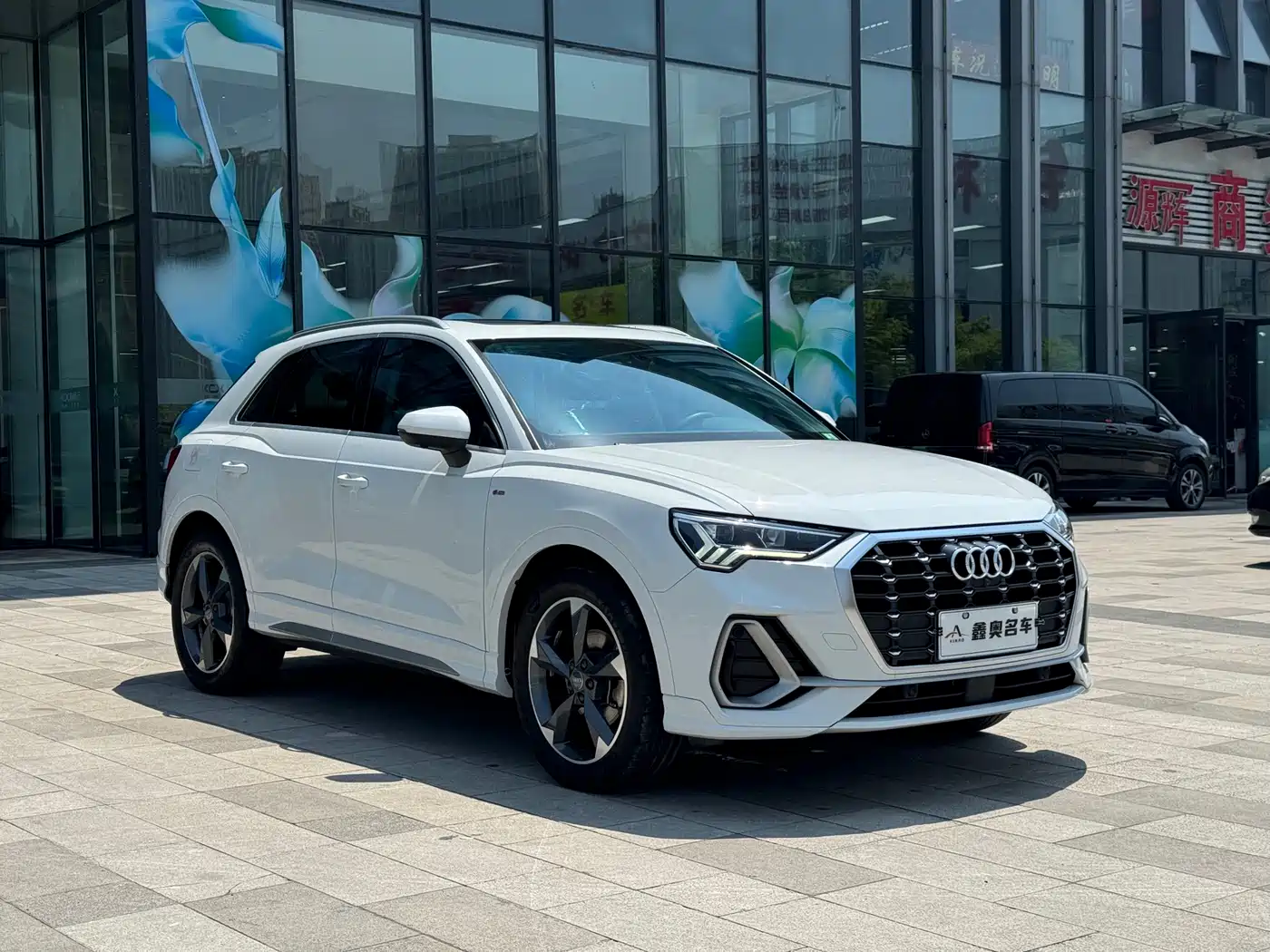 Audi Q3 2019 35 TFSI Fashion Sport фото 3