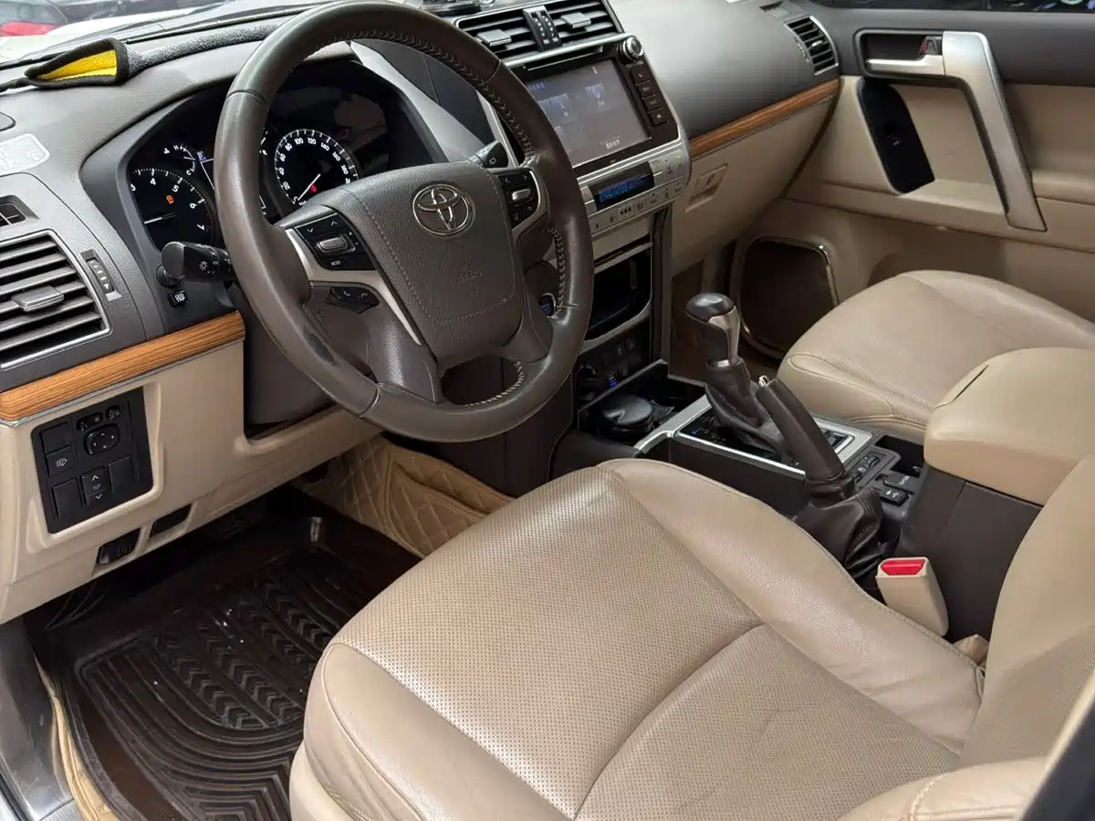 Toyota Prado 2018 3.5L Auto TX-L фото 6