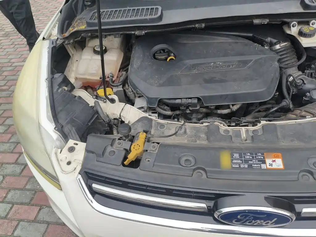 Ford Kuga 2014 2013 1.6L GTDi FWD Trend