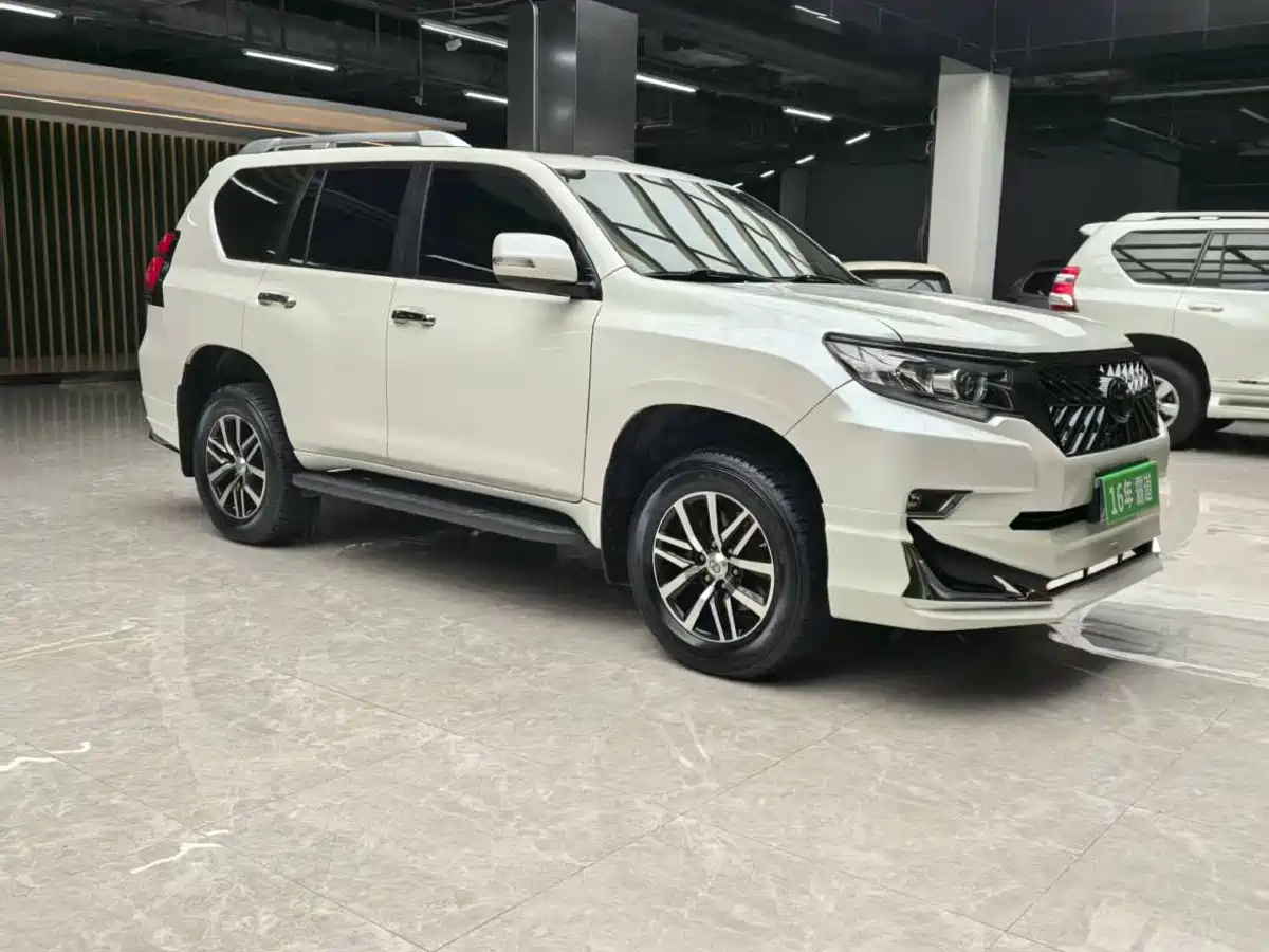 Toyota Prado 2016 2.7L Auto Standard Edition фото 2