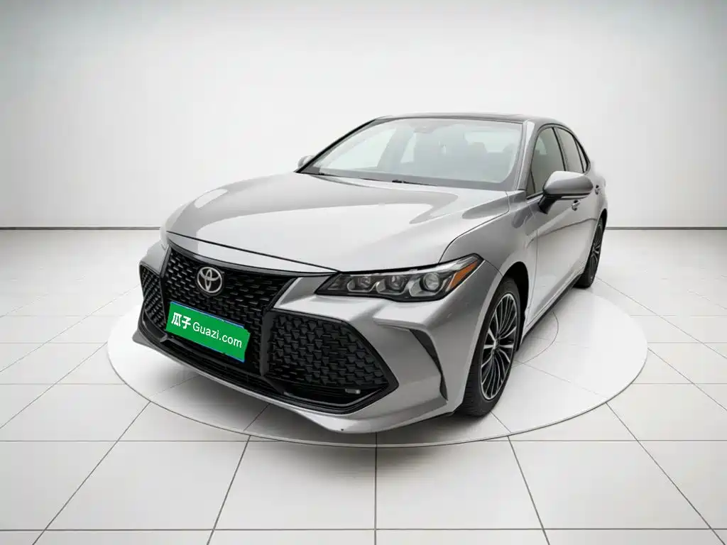 Photo 1 - Toyota Avalon