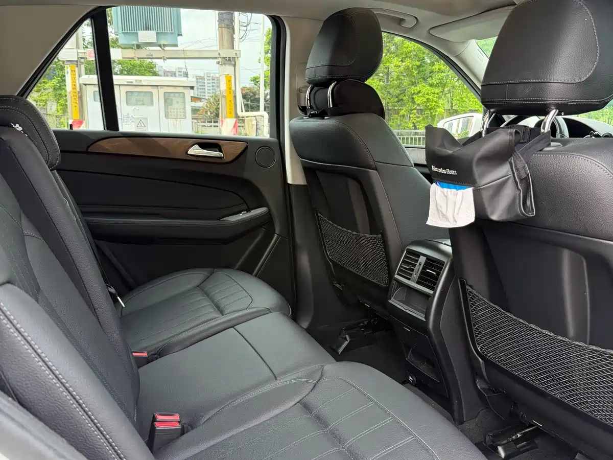 Фото 20 - Mercedes-Benz GLE