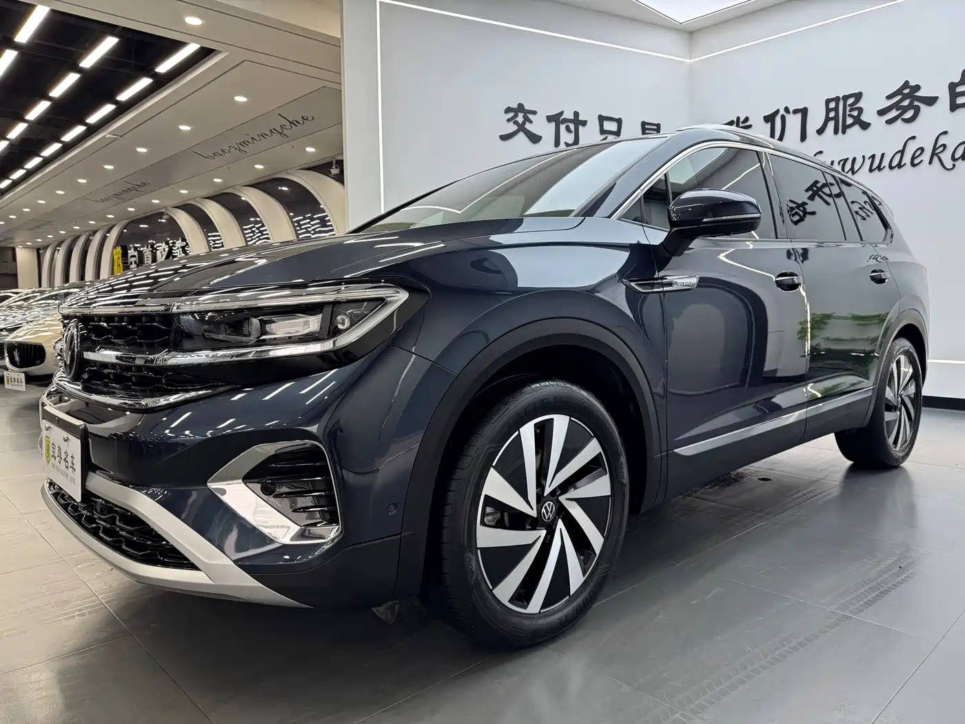 Volkswagen Talagon 2021 330TSI 2WD Luxury Premium Edition фото 3