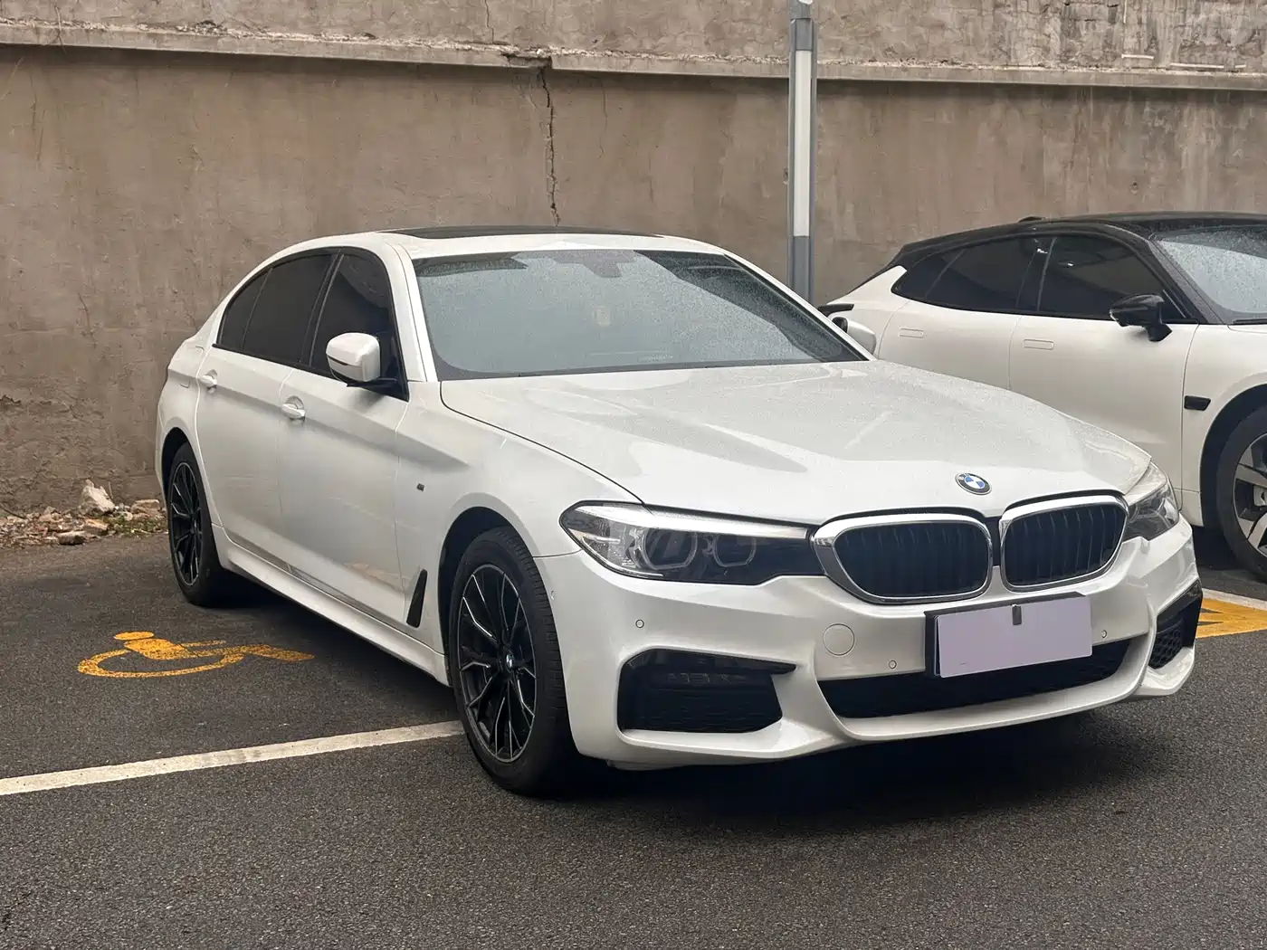BMW 5 Series 2018 530Li Leading M Sport Package фото 3