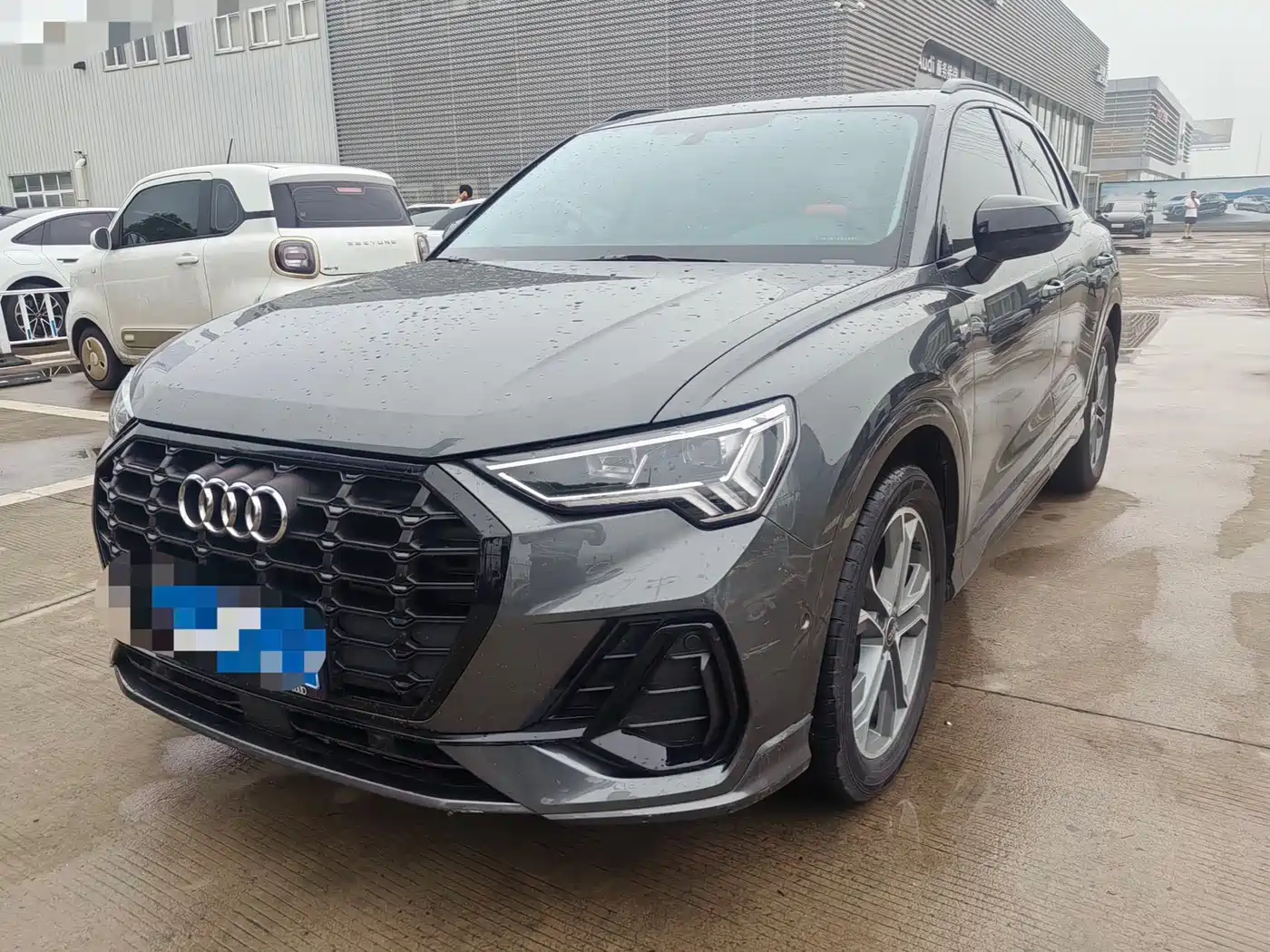 Audi Q3 2023 35 TFSI Fashion Dynamic (1.4T)