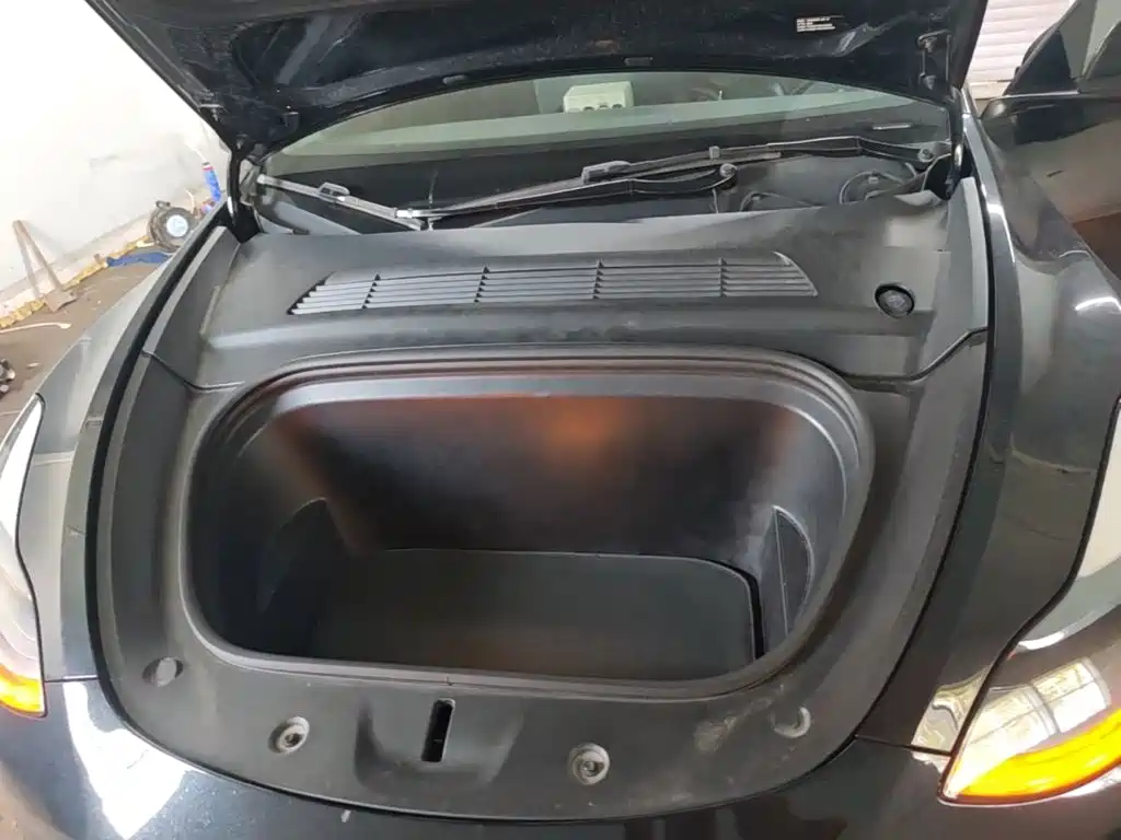 Фото 20 - Tesla Model Y