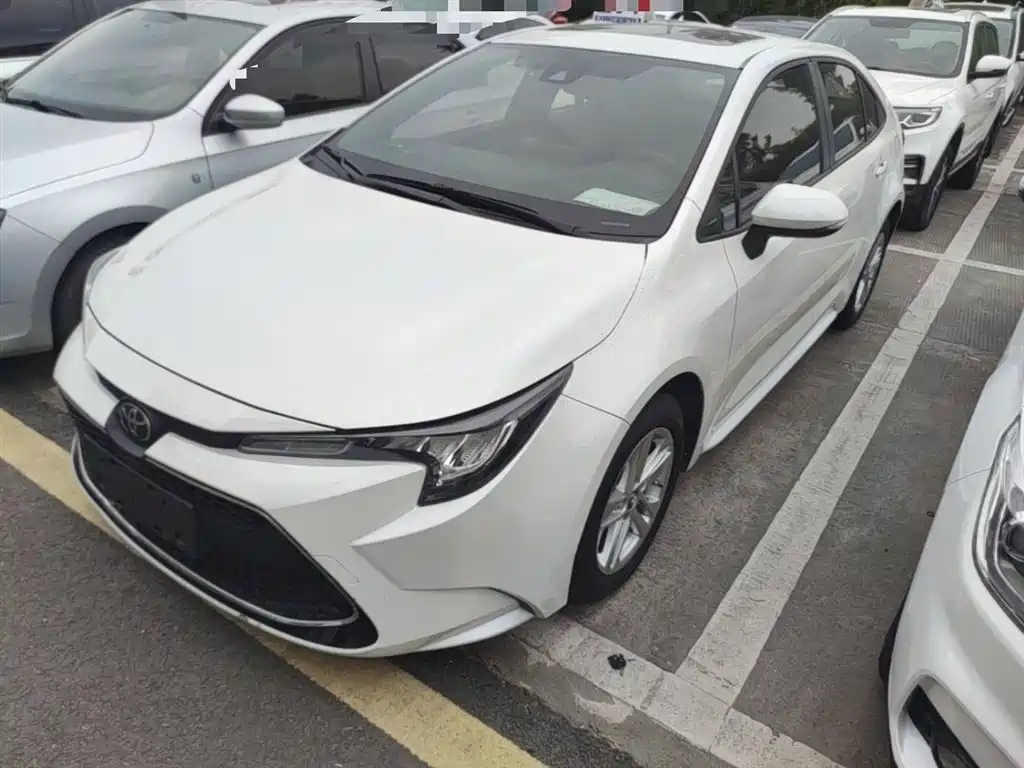 Toyota Levin 2021 185T CVT Luxury Edition фото 2