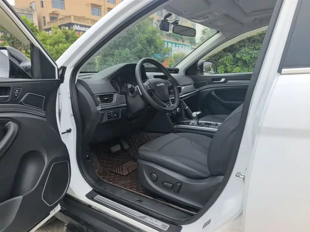 Haval H6 2018 Sport Edition 1.5T Automatic 2WD Elite China V фото 16